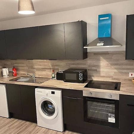 Modern 2 Bedroom City Apartment Glasgow Bagian luar foto