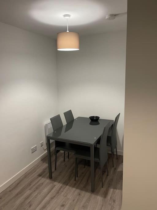 Modern 2 Bedroom City Apartment Glasgow Bagian luar foto